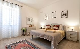 Viviana'S Holiday Home